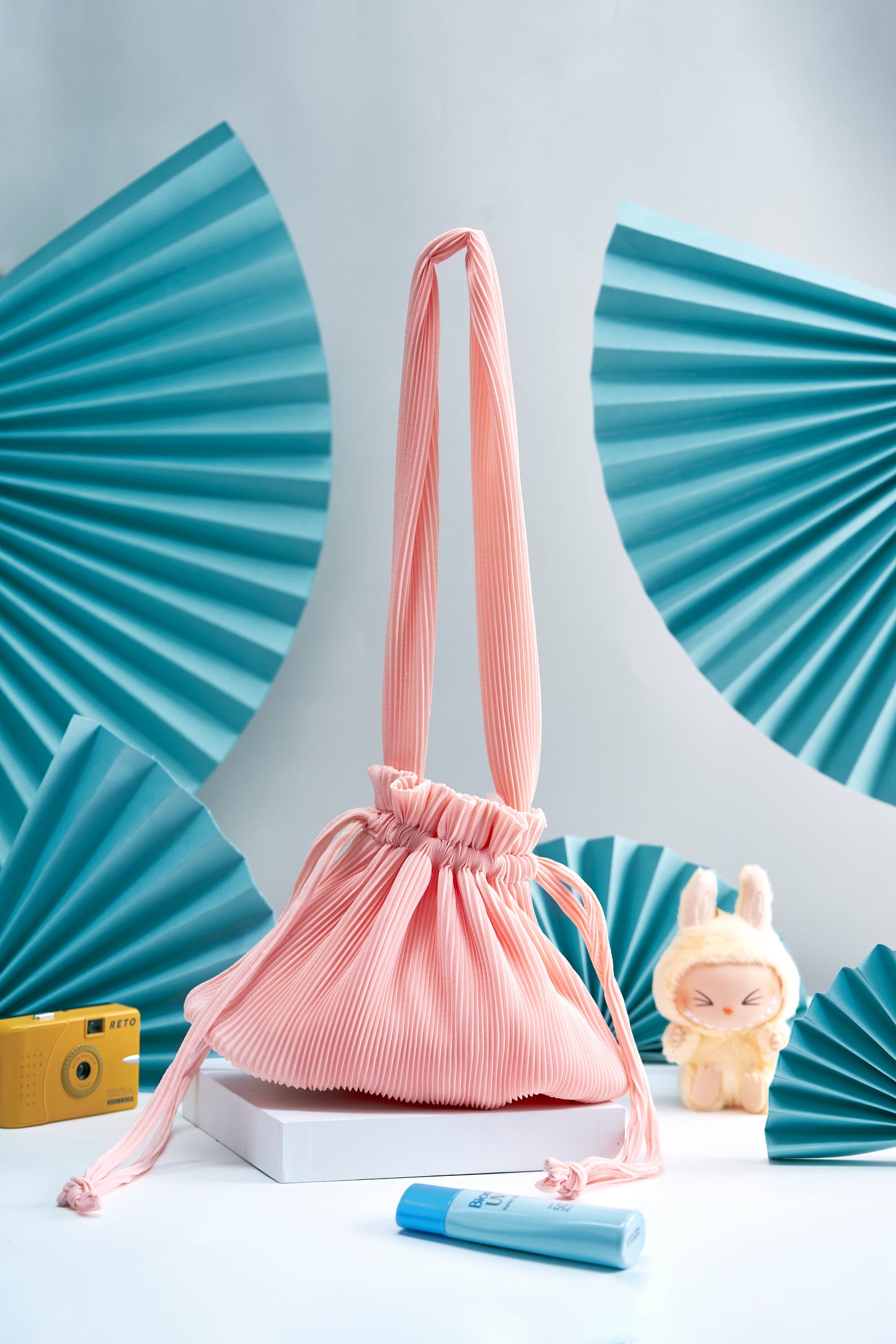 Pleated Dumpling Bag - Baby Pink